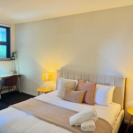 Harbour Towers, Newcastle'S Elite Apartment Stays, Free Parking & Tram Access المظهر الخارجي الصورة
