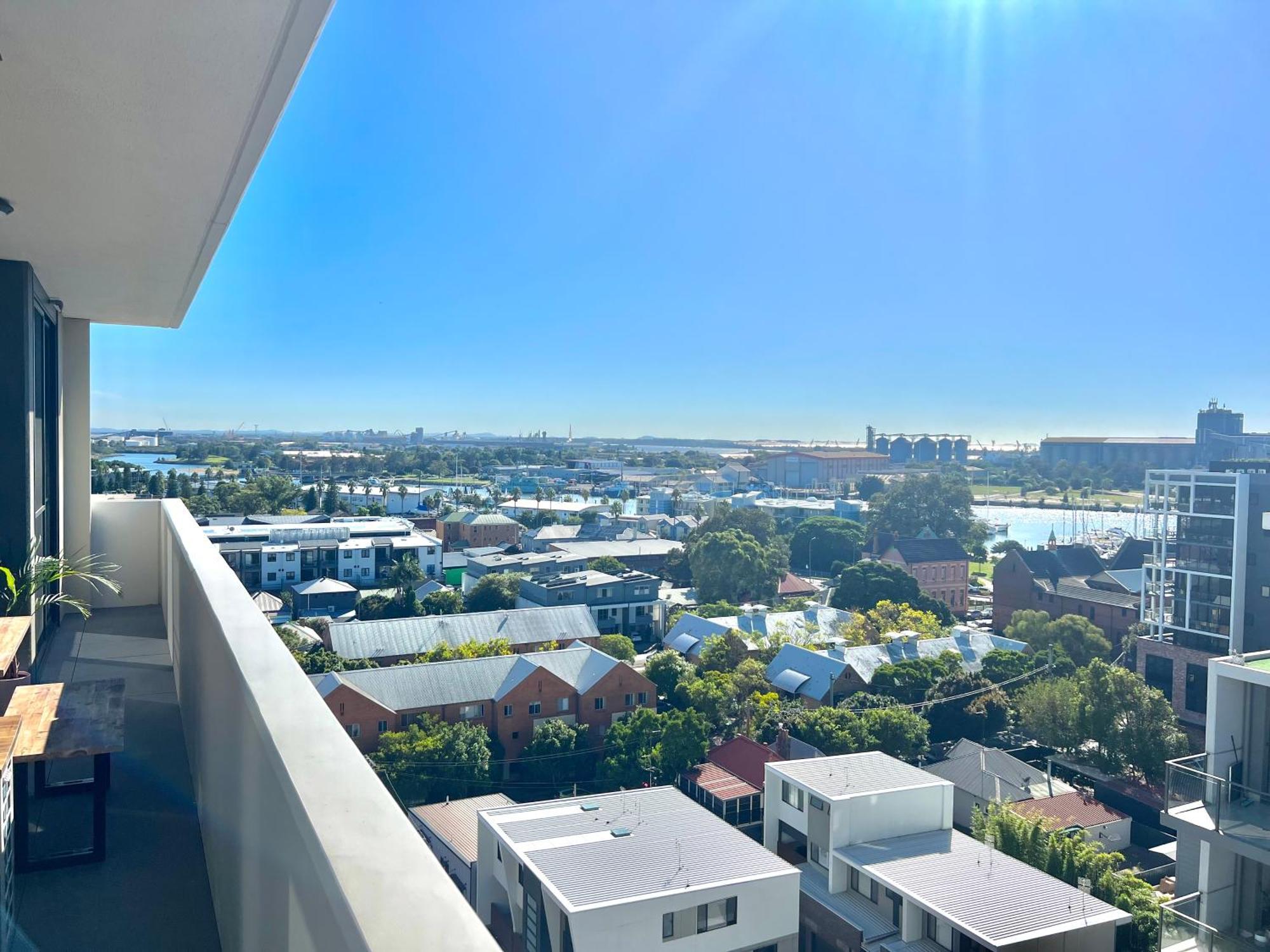 Harbour Towers, Newcastle'S Elite Apartment Stays, Free Parking & Tram Access المظهر الخارجي الصورة