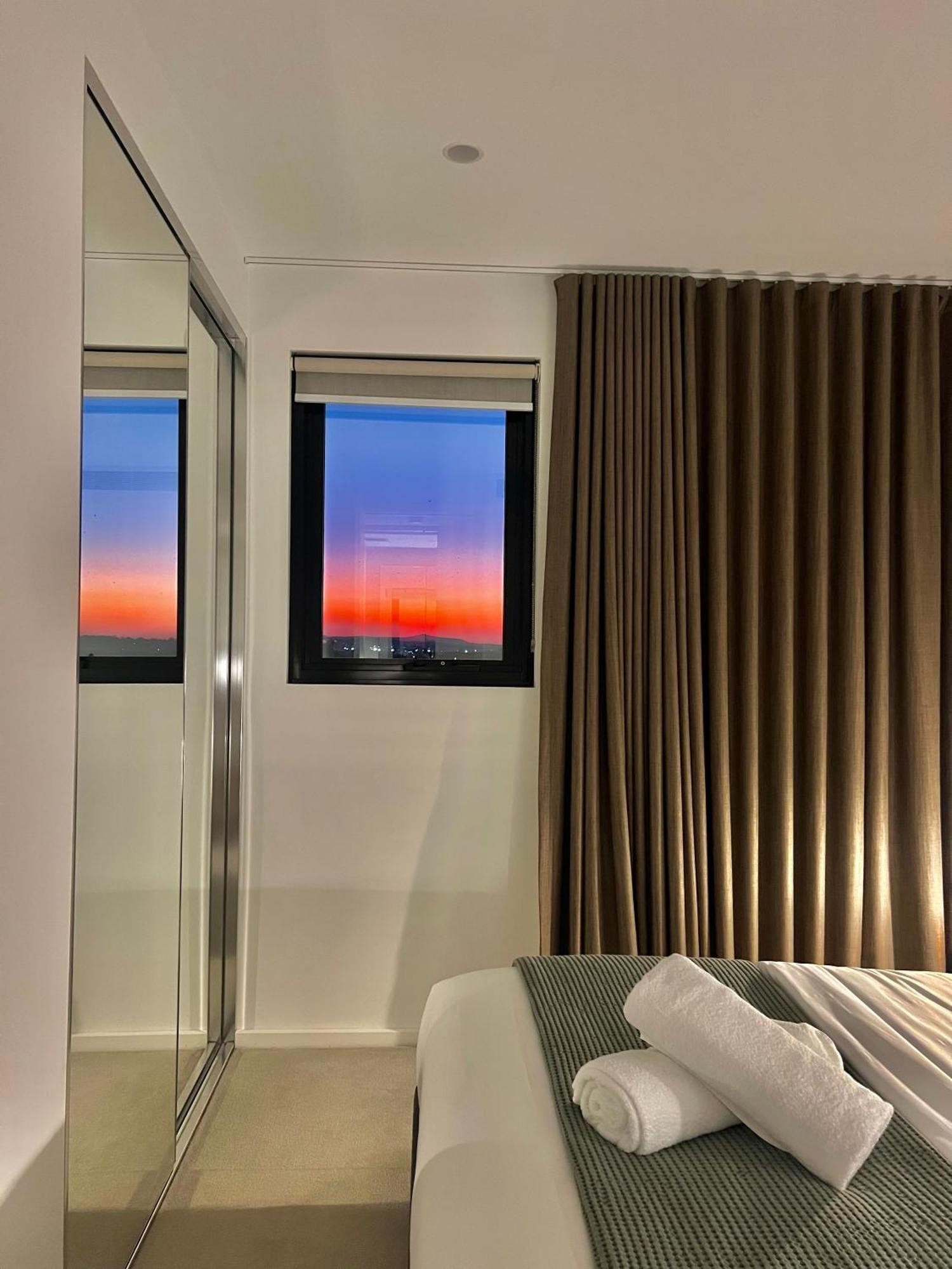 Harbour Towers, Newcastle'S Elite Apartment Stays, Free Parking & Tram Access المظهر الخارجي الصورة